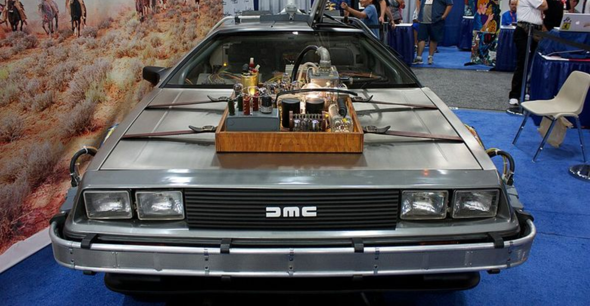 8 Mind-Bending Sci-Fi Movies That Rewrote History Itself