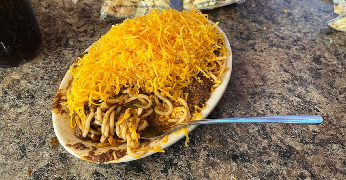 8 Restaurant Chains Dishing Out Truly Comforting Homemade-Style Chili