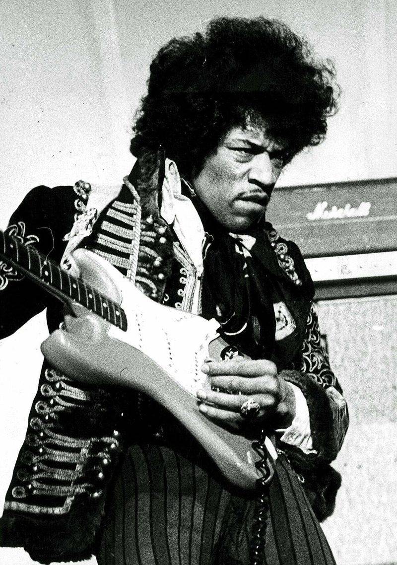 All Along the Watchtower – Bob Dylan / Jimi Hendrix