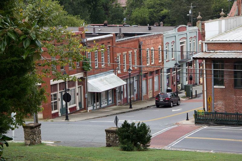Clustered Antique Browsing Around Public Square And South Railroad Street