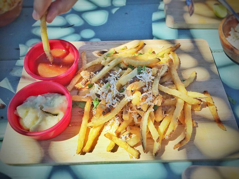 Truffle Fries With Garlic Mayo