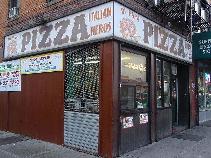 Di Fara Pizza – Brooklyn, NY (1965)