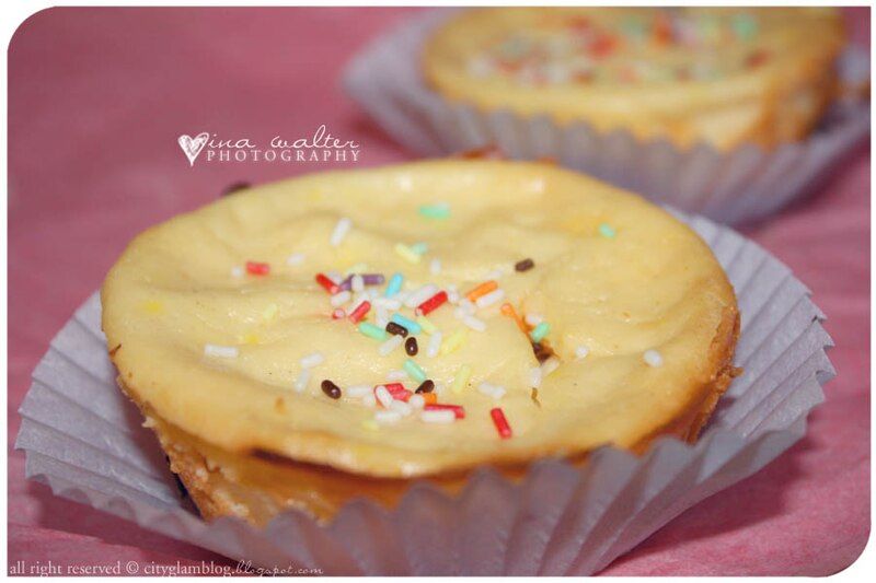 Classic Mini Cheesecakes