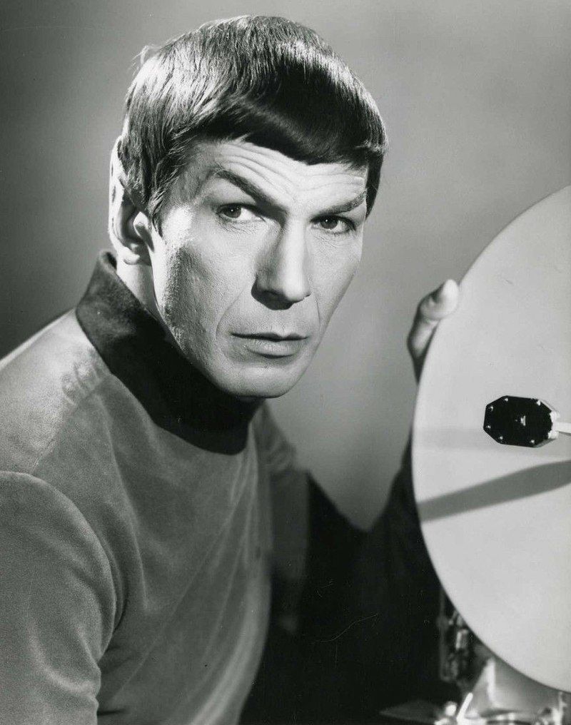 Leonard Nimoy – Spock (Star Trek)