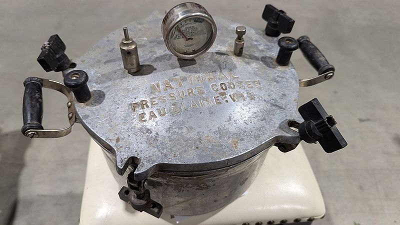 Early Pressure Cookers With Weak Safety Valves