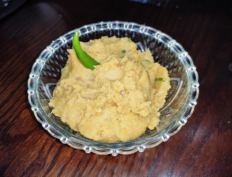 Bengali Alu Vorta, Spiced Mashed Potatoes