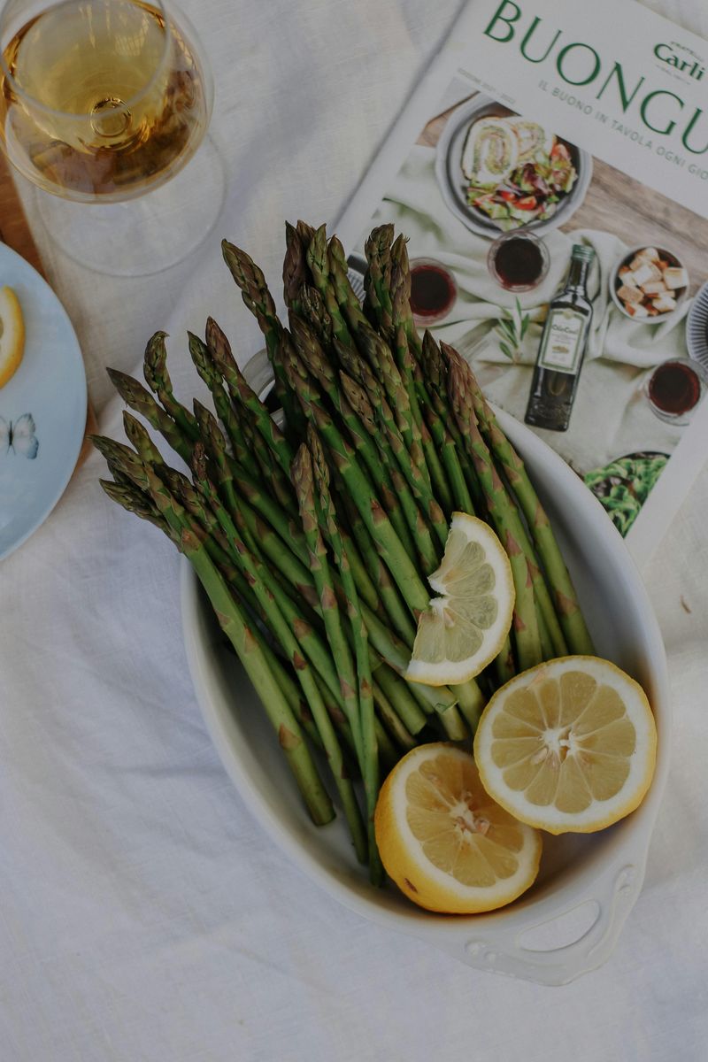 Lemon-Butter Asparagus