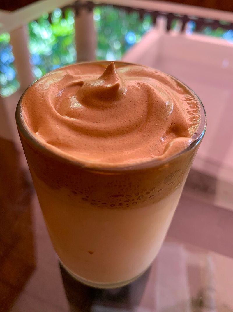 Dalgona Coffee (Whipped Coffee Drink)