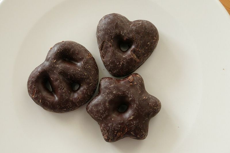 Chocolate-Covered Pretzels and Cookie Bites