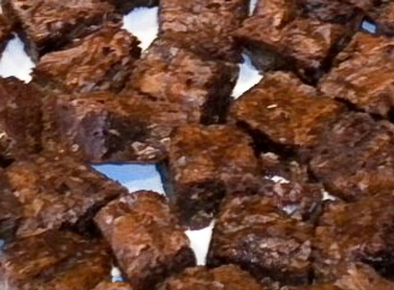 Holiday Mint Brownie Bites