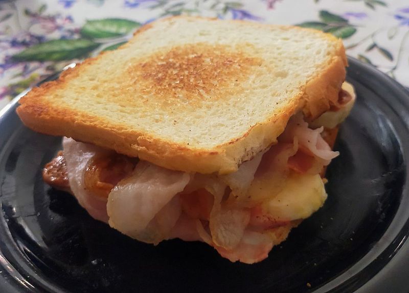 Elvis Toast (Peanut Butter, Banana & Bacon)