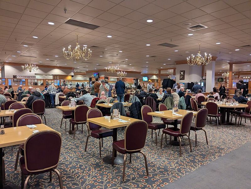 Shady Maple Smorgasbord – East Earl, Pennsylvania
