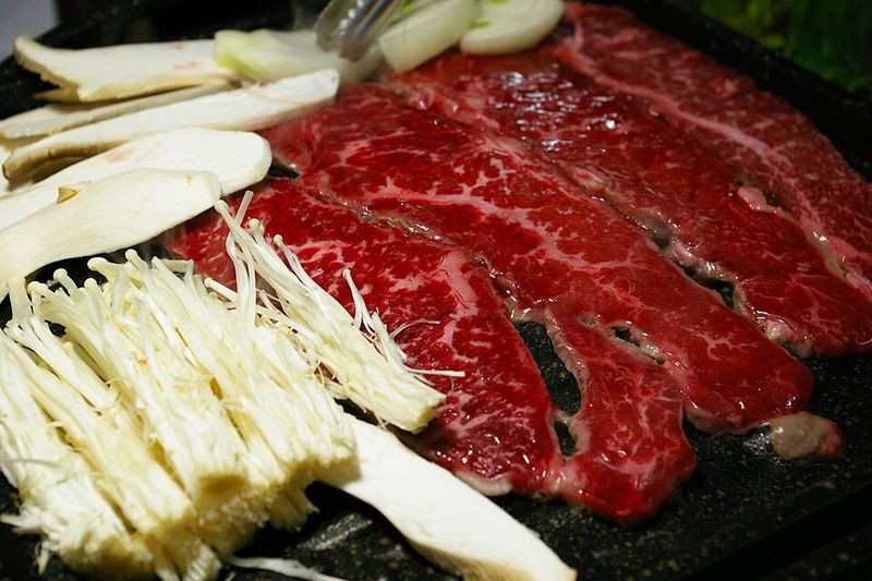Grilled Beef Sirloin or Ribeye (Deungsim-gui, 등심구이)
