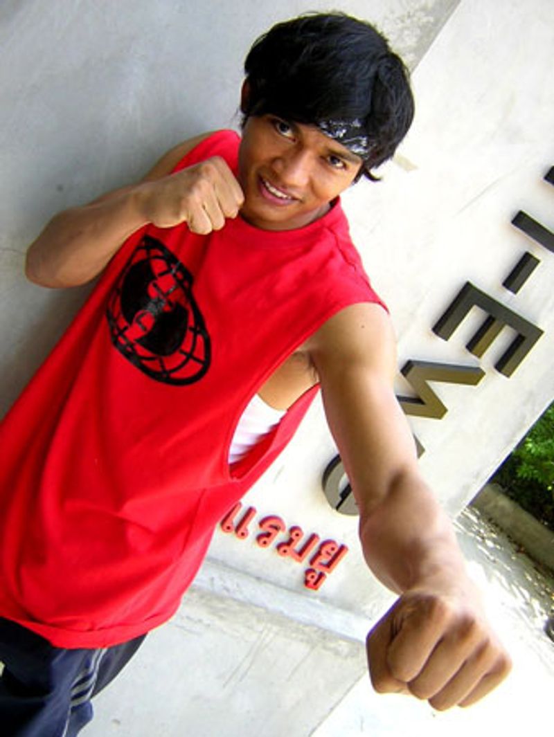 Ong-Bak Muay Thai Warrior
