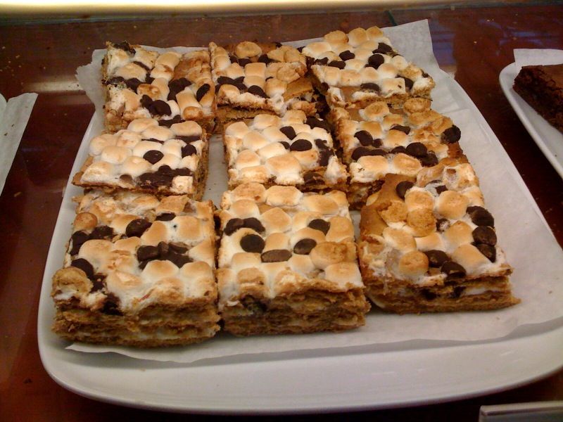Peppermint S'mores Bars