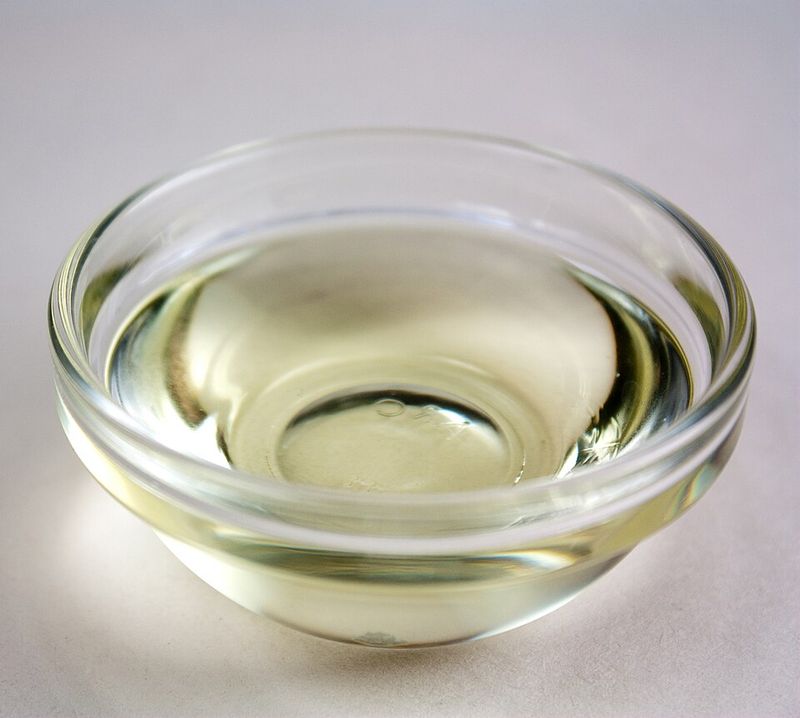 Choose High Smoke Point Oils Wisely