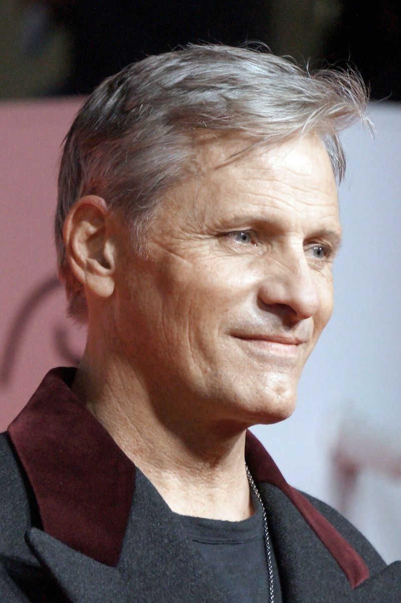 Viggo Mortensen – Broke Two Toes Kicking a Helmet
