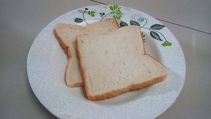 Use Soft Sandwich Bread (Usually White)