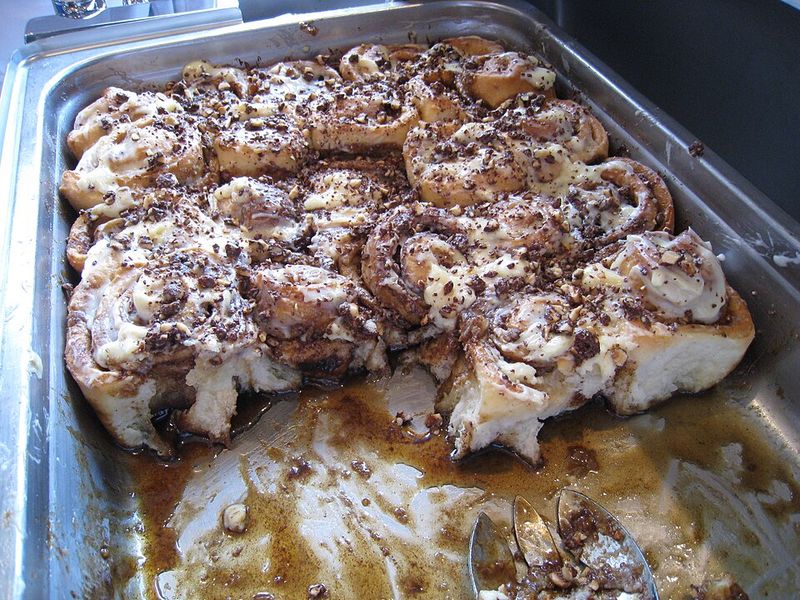 Cinnamon Roll S'mores Swirls