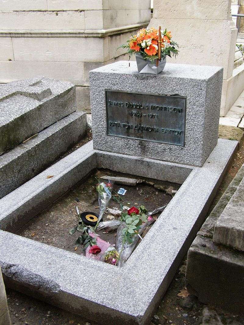 Jim Morrison (Père Lachaise Cemetery, Paris)