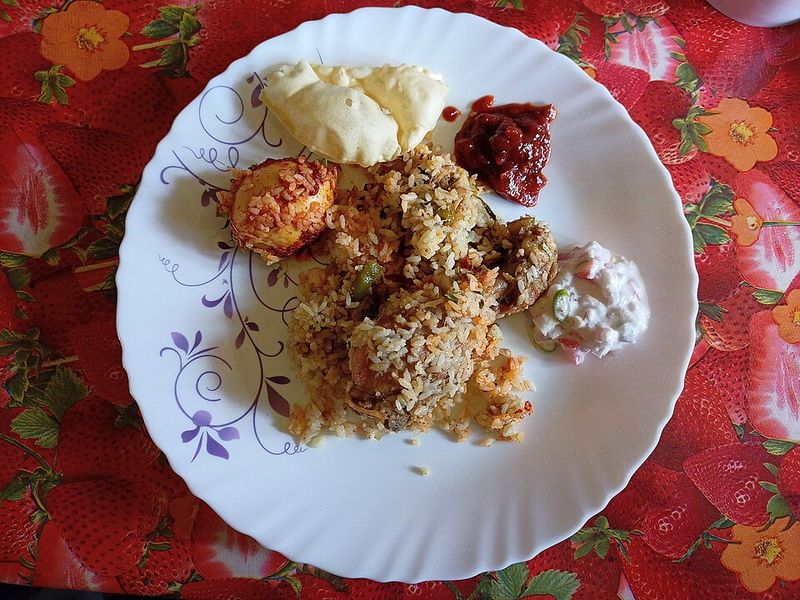 Biryani (Chicken or Vegetable Biryani)