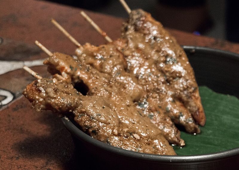 Chicken Satay With Peanut Sauce