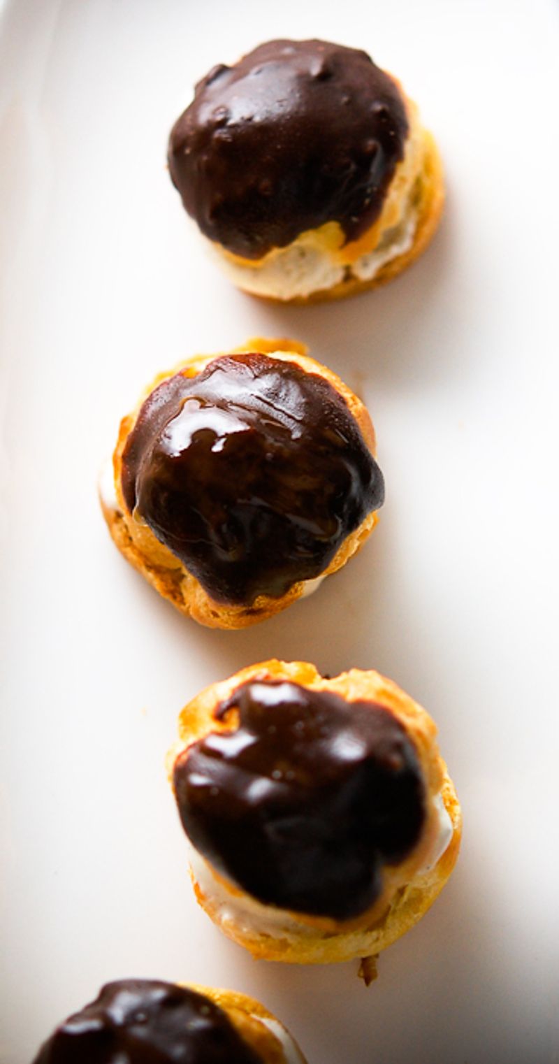 Profiteroles With Chocolate Sauce
