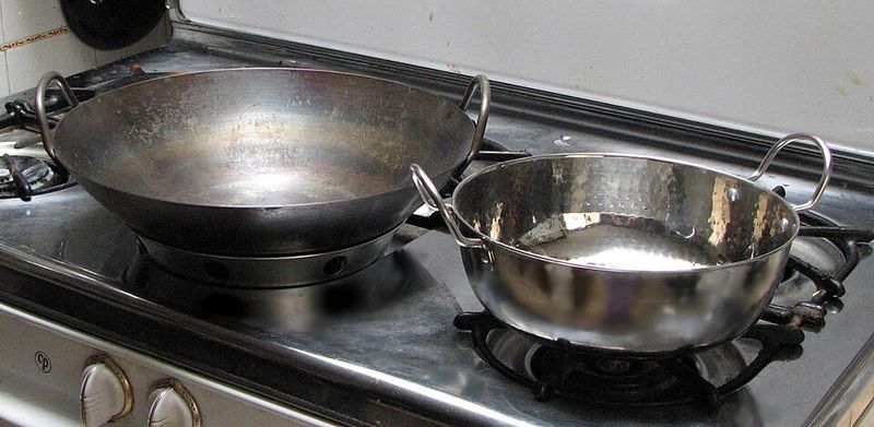 Pick The Right Pan For Maximum Heat