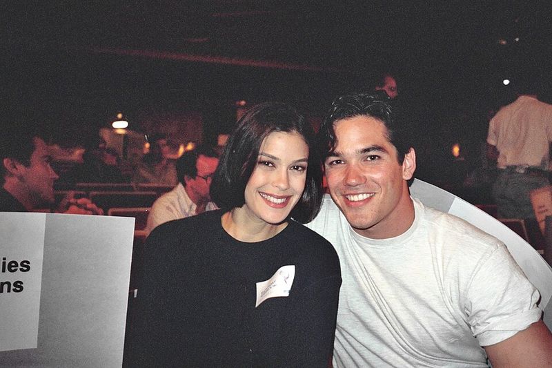 Teri Hatcher & Dean Cain - Lois & Clark (1993–1997)