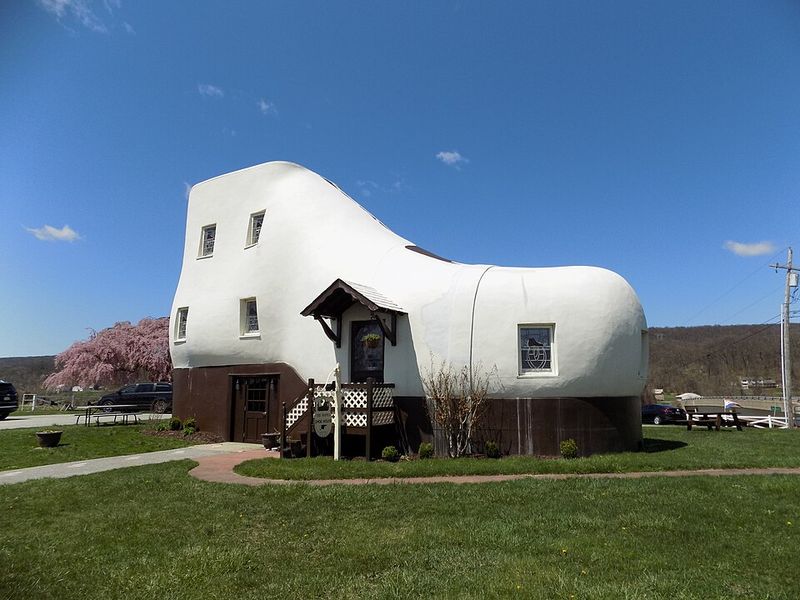 Pennsylvania – Shoe House