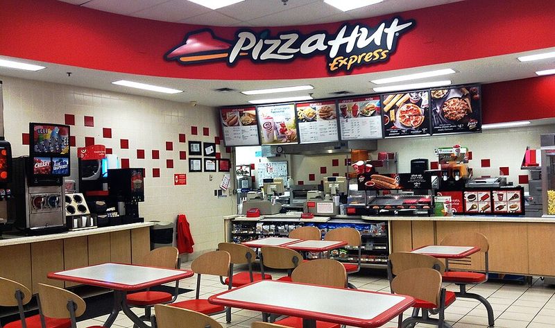 Pizza Hut (Score: 79/100)