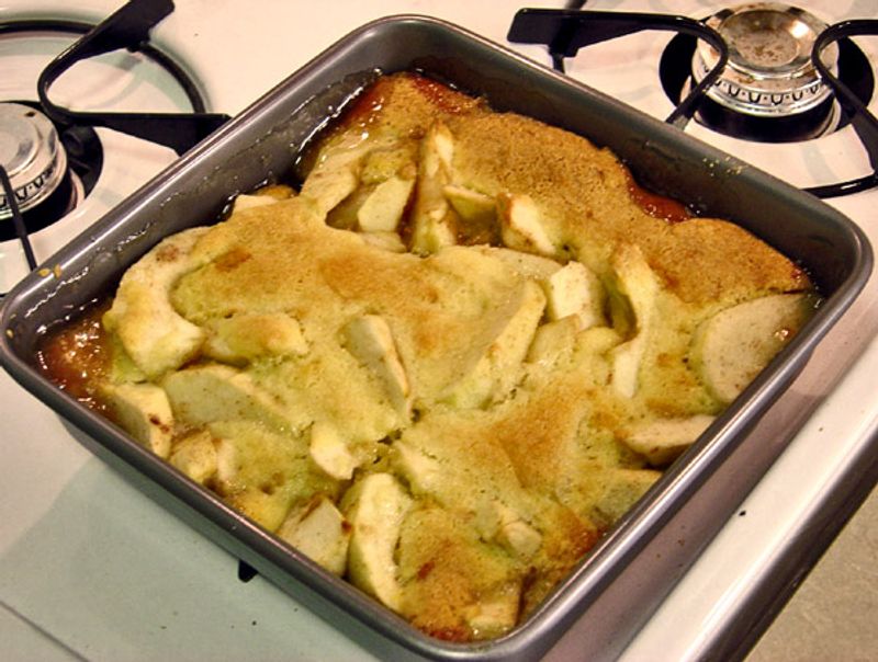 Old-Fashioned Fruit Cobbler