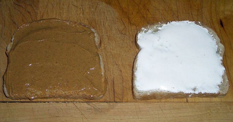 Fluffernutter Sandwiches