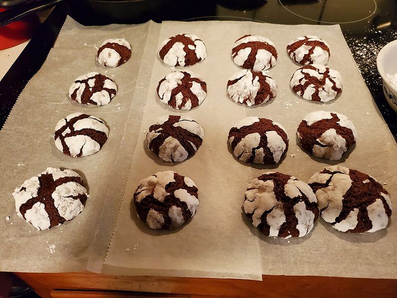 Chocolate Crinkle Cookies