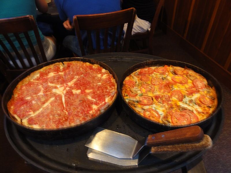 Lou Malnati’s Pizzeria – Chicago, IL