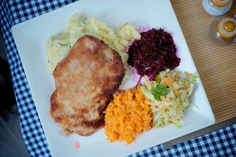 Kotlet schabowy (breaded pork cutlet)