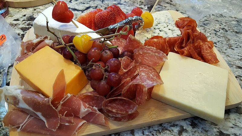 Cheese And Charcuterie Board