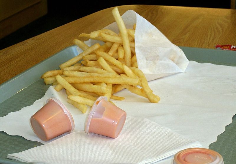 Pink Fry Sauce For Burgers And Fries