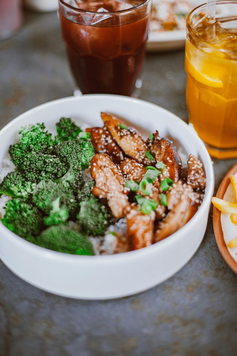 Quinoa Chicken Bowl with Broccoli