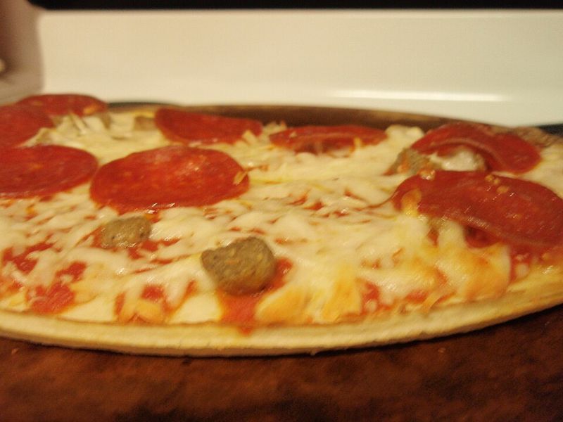 Tombstone Sausage & Pepperoni