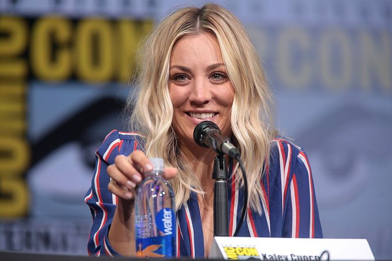 Kaley Cuoco - Penny