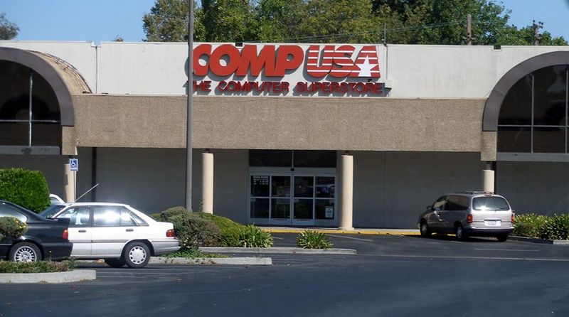 CompUSA