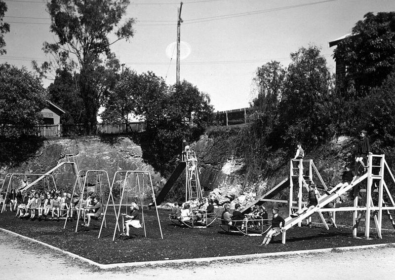 Kids Roamed The Neighborhood Until Dark