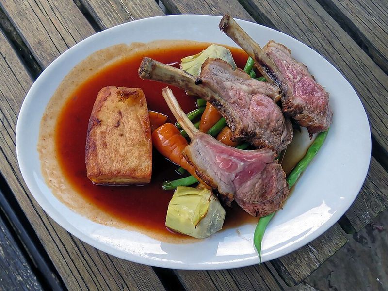 Slicing Before The Meat Has Rested