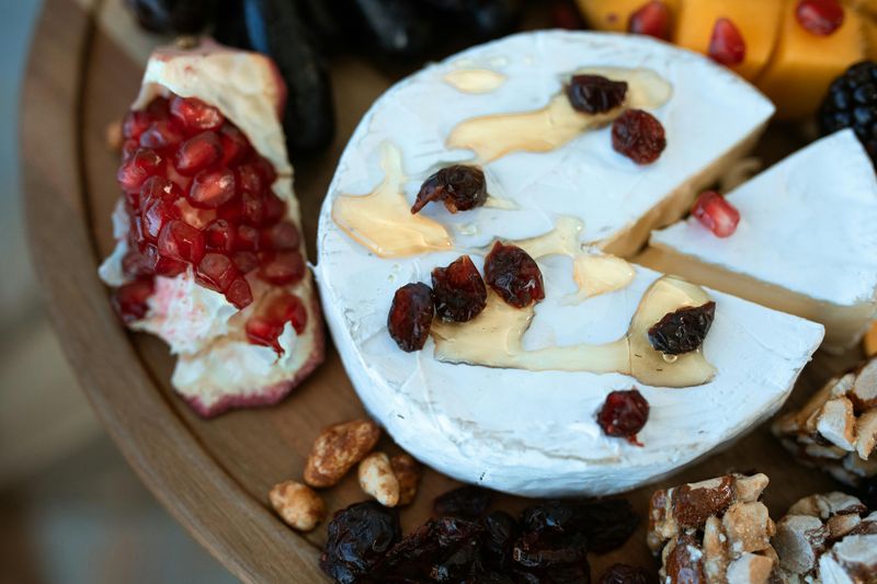Baked Brie with Honey and Nuts