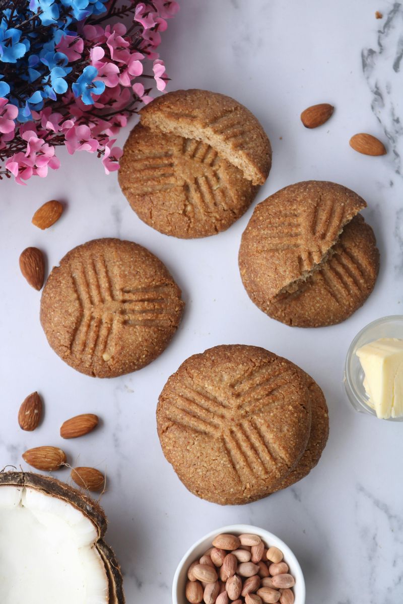 Banana Peanut Butter Cookies