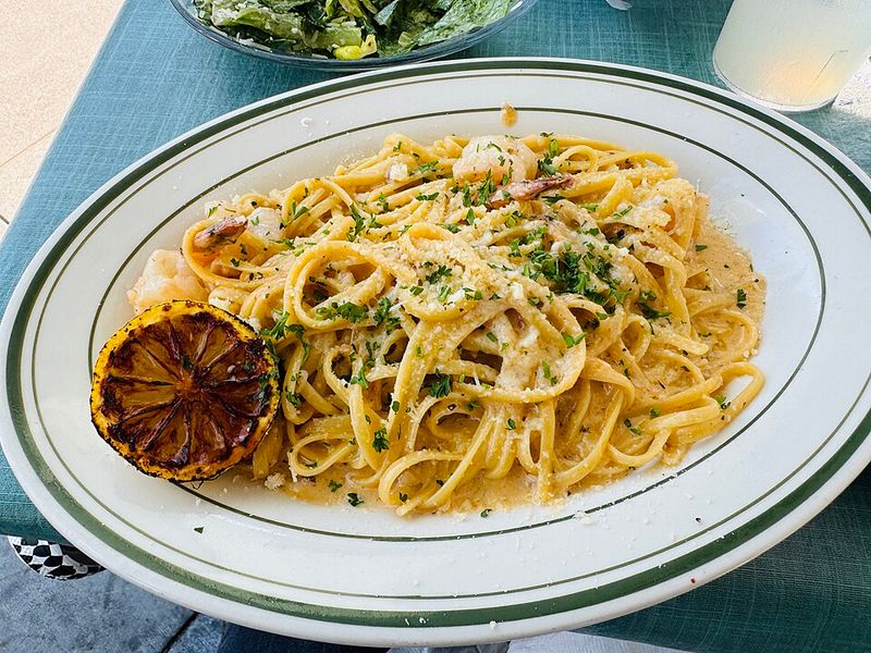 Lemon Shrimp Linguine