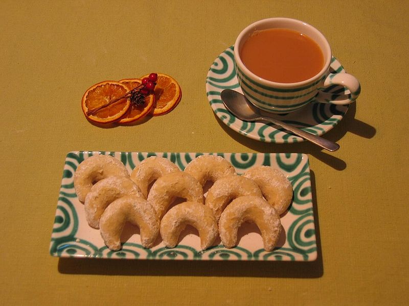 Almond Crescent Cookies