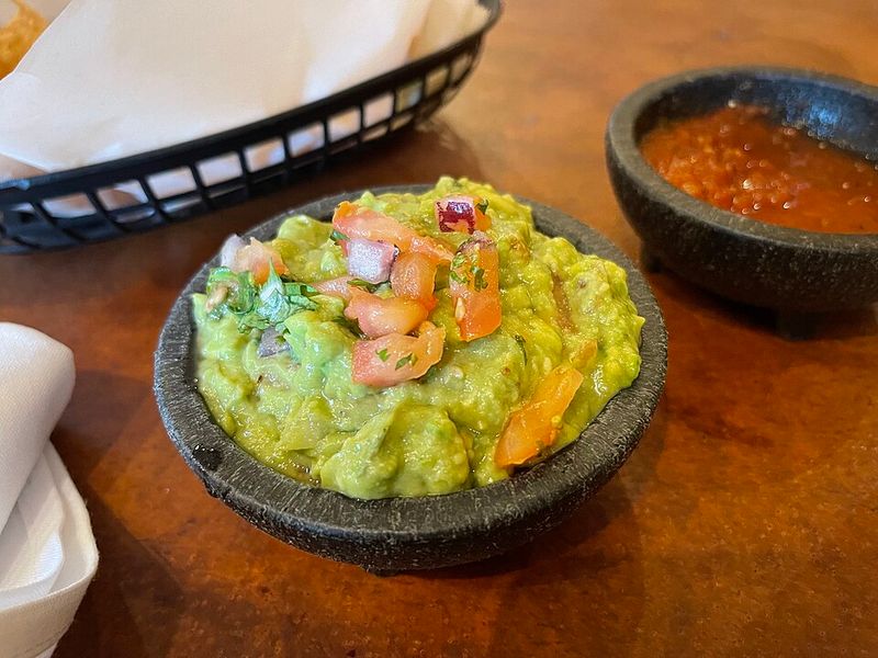 Guacamole with Fresh Tortilla Chips – Try