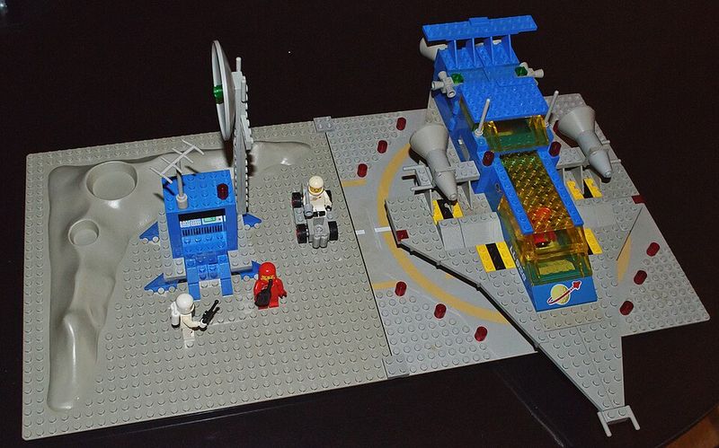 LEGO Classic Space Sets